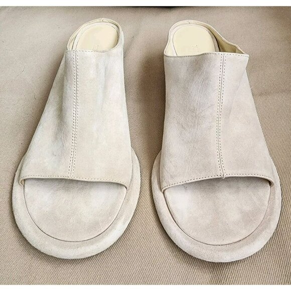 NWOB Khaite Watts Coco Suede Mule Shoes Size 36 / US 6 Conical Kitten Heel - Picture 2 of 9